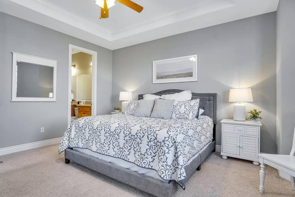 Walk In Two Bed Lakeview At Indian Point Apartamento